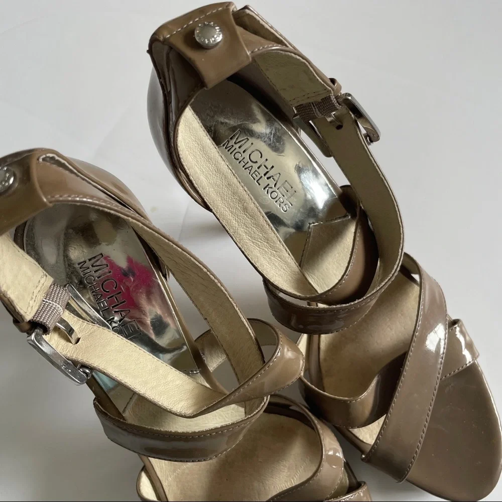 Michael Michael Kors Evie Platform